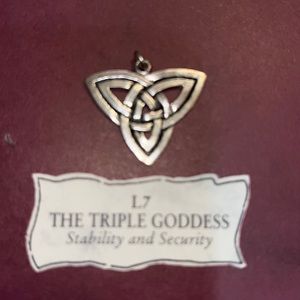 Pendant The Triple Goddess